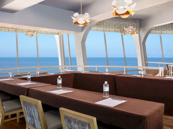 Bellwether Beach Resort